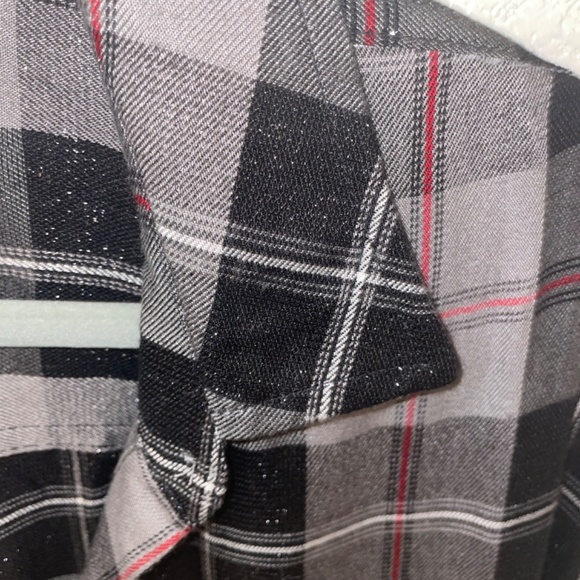 STYLE & CO Sparkle Black Gray Red Plaid Boyfriend Button Down Shirt Size M - Picture 4 of 8